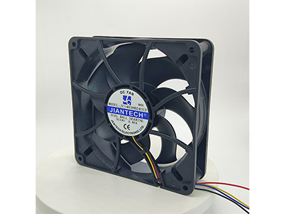 高密度设备散热用什么散热风扇?大尺寸高静压风扇选型指南 – 健策jentech04